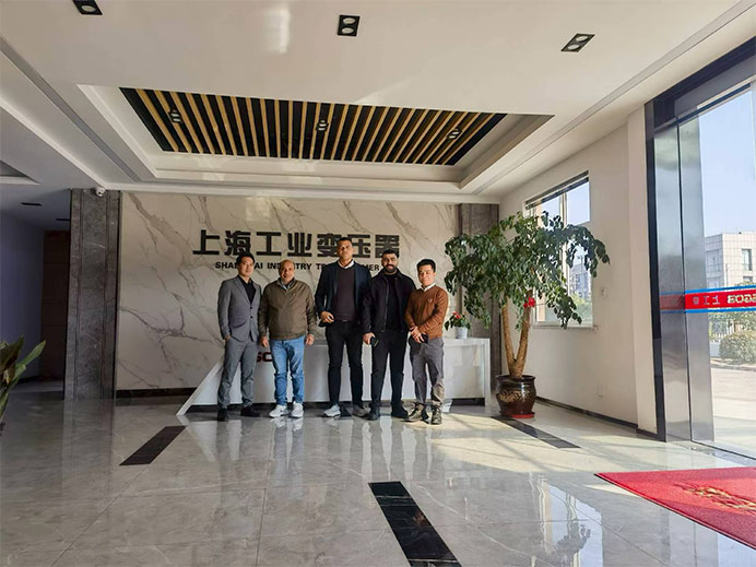 Египет клиенттерін ату және шын жүректен қарсы алған шеберханаға шын жүректен қарсы алады!